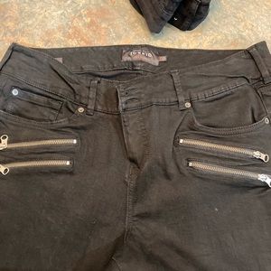 Black skinny leg pants